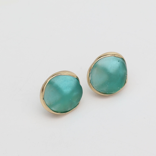 Women's Handmade Stud Earrings Kiss | GS1830a Kalliope Brass-Cast Resin