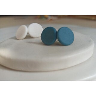 Women's HandmadeStud Earrings 