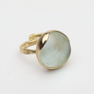 Women's Handmade Kiss Ring | GD1830 Kalliope Brass-Cast Resin