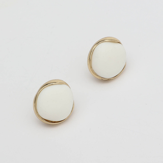 Women's Handmade Stud Earrings Kiss | GS1830a Kalliope Brass-Cast Resin