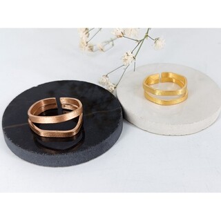 Women's Handmade Ring "Links" LN10 Art7702 Brass